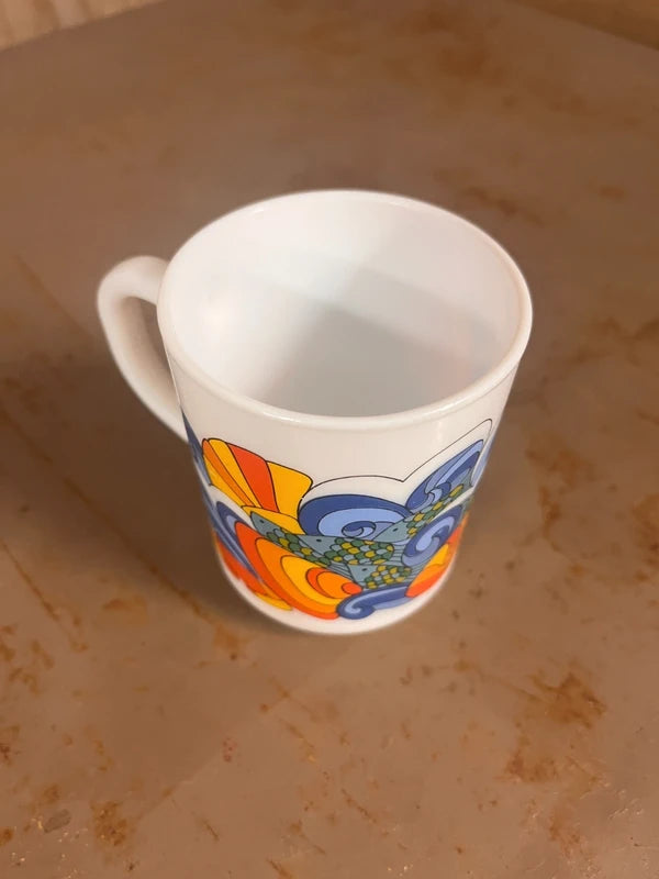 Mug / Tasse Arcopal Océan & Poissons Psychédéliques – Verre Opalin Vintage Années 70