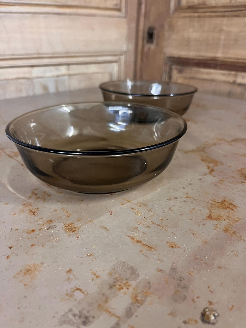 Assiettes creuses / Coupelles Henkel Verre Fumé – Vaisselle Vintage Années 70 (Lot de 2)