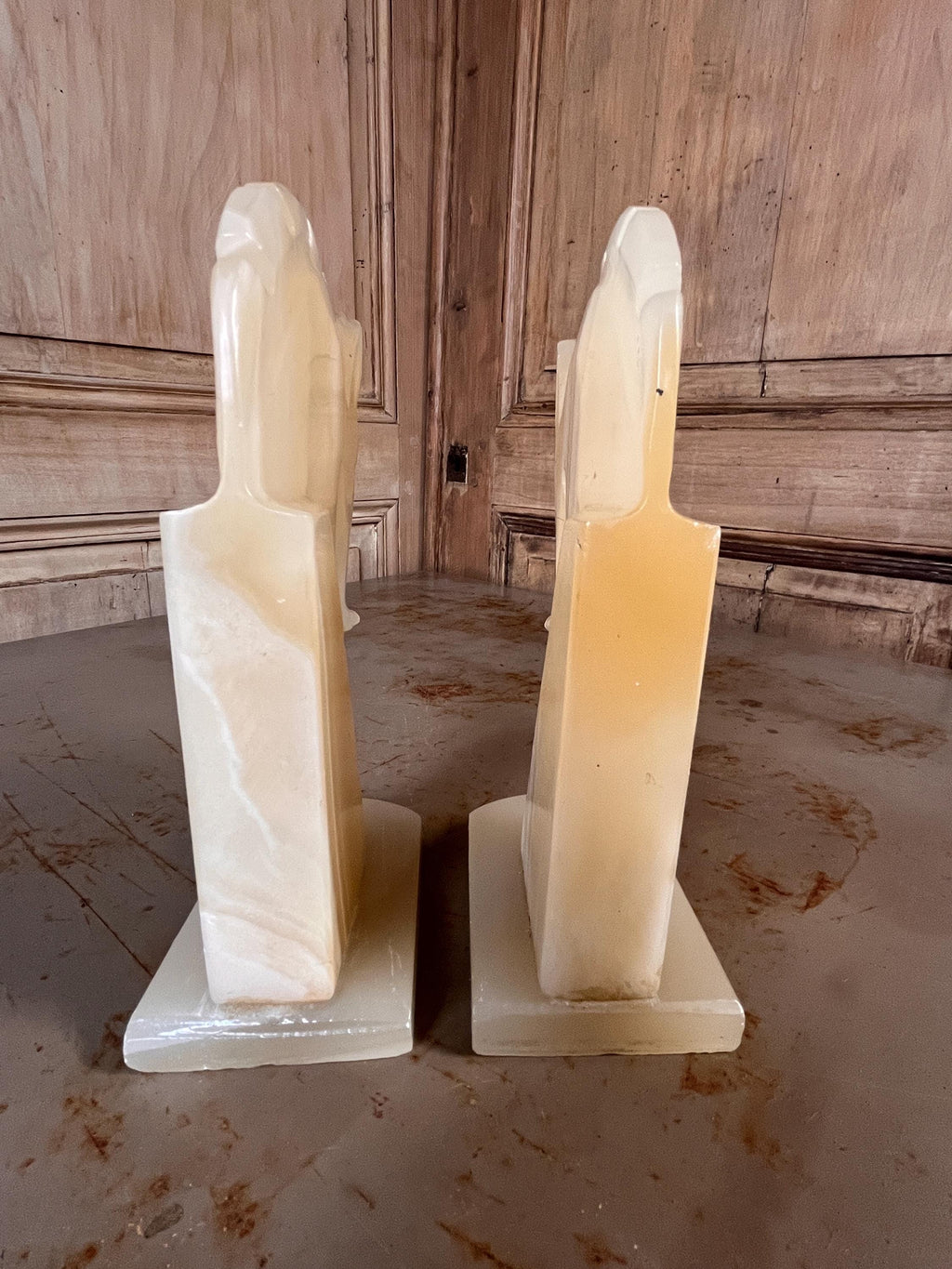 Paire de Serre-Livres Vintage en Albâtre Véritable – Sculptures Géométriques Pierres Naturelles 70s