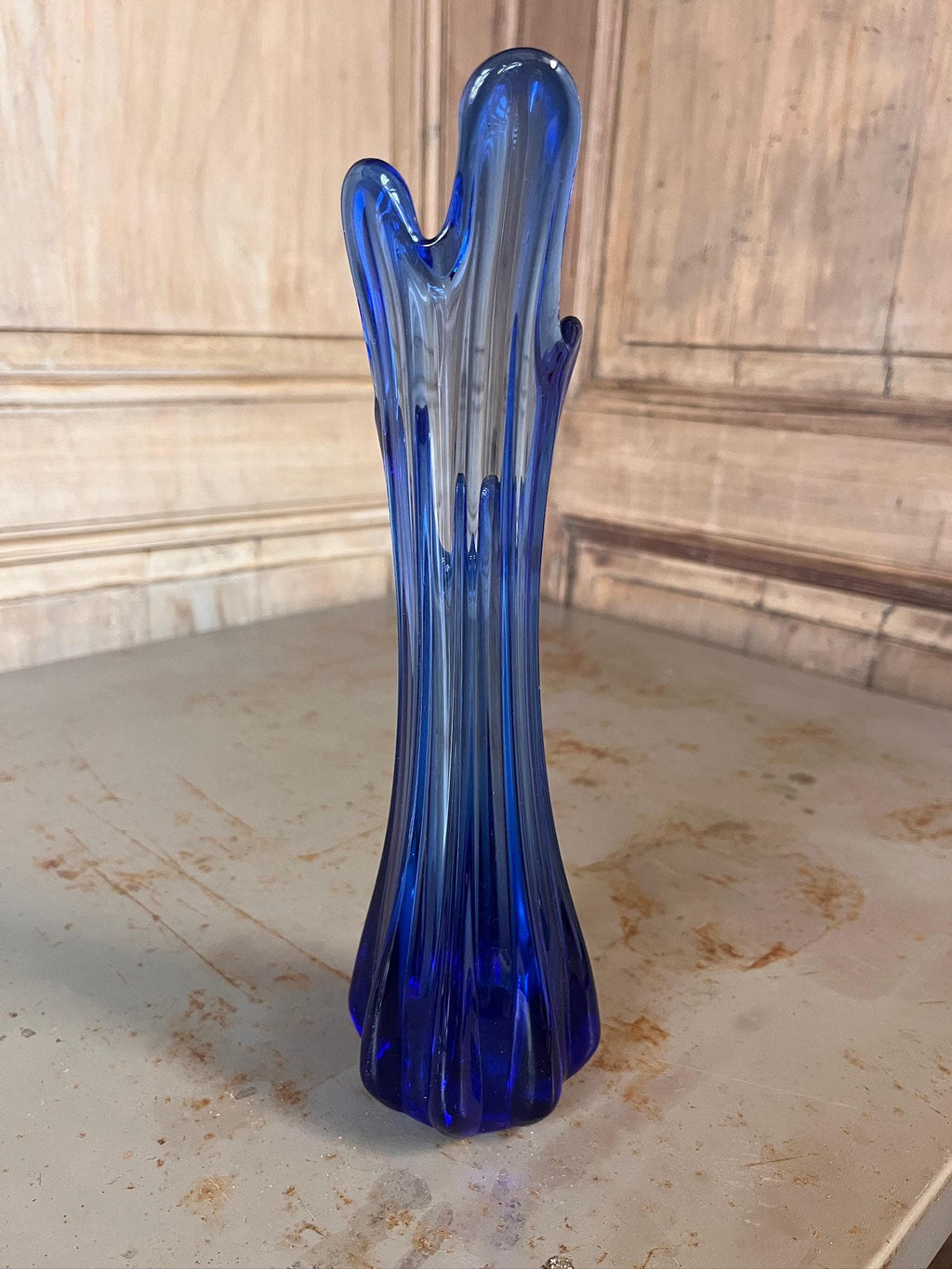 Vase soliflore étiré verre bleu cobalt scandinave - L'Heureux Nouveau