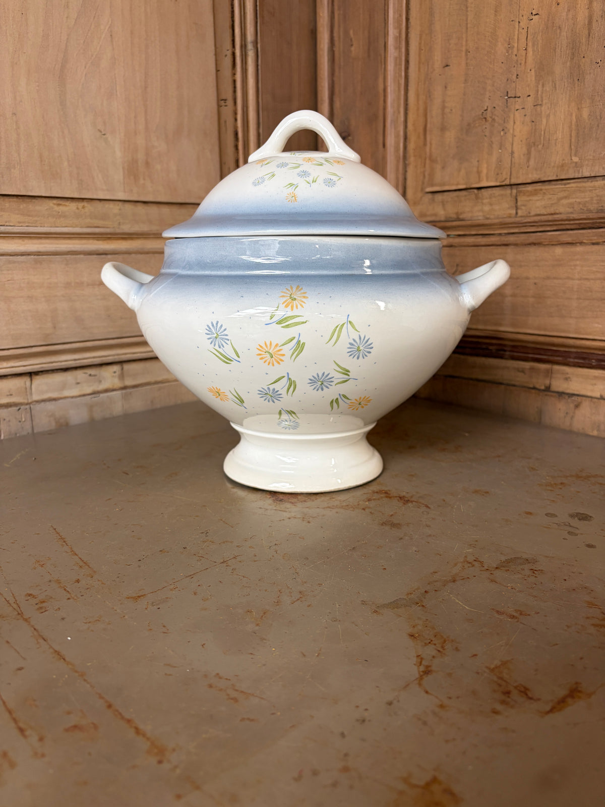 Soupière fleurie sur pied marguerites bleues vintage 70s - L'Heureux Nouveau