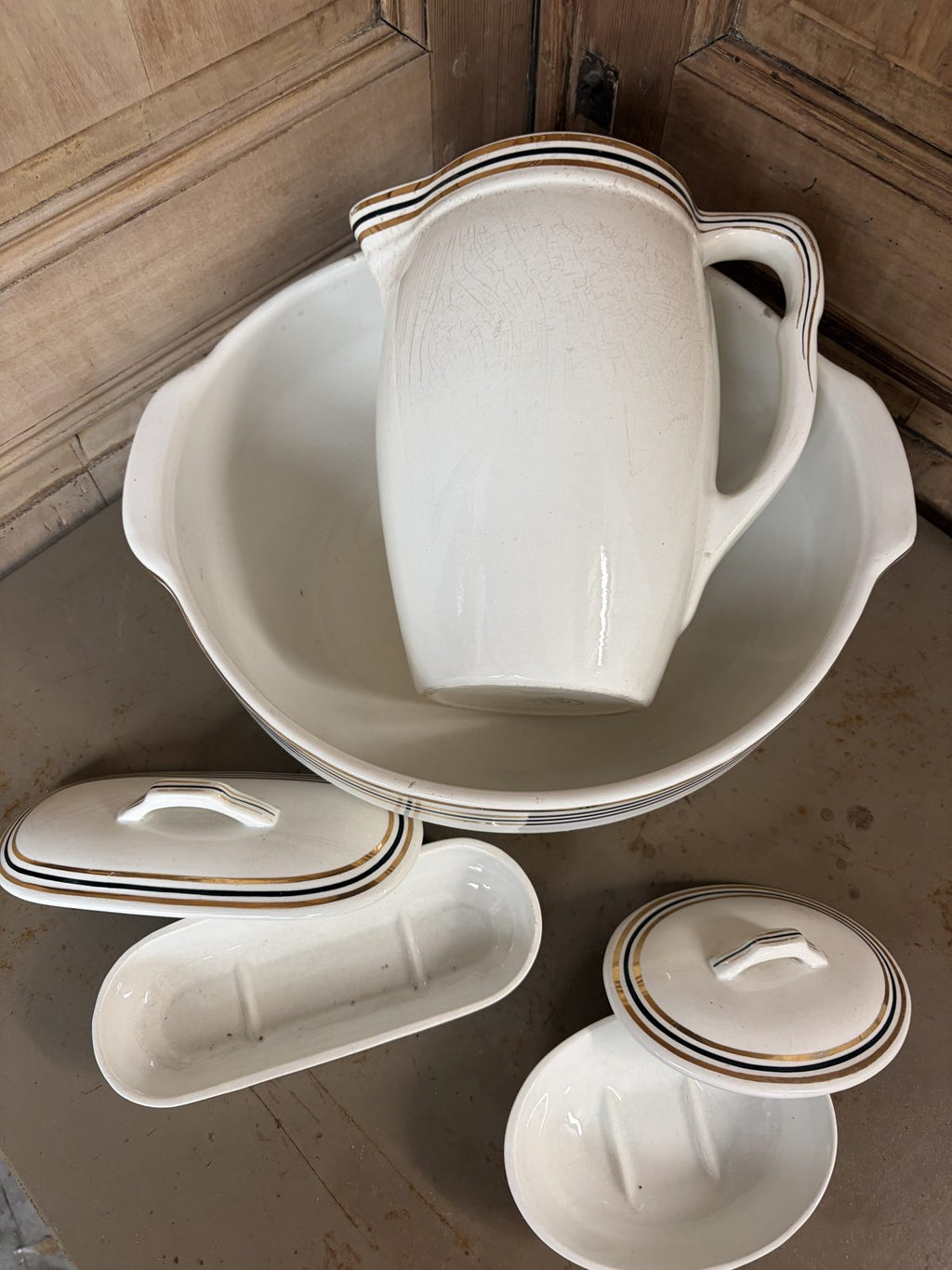 Service de toilette Nimy liseré doré vintage - L'Heureux Nouveau