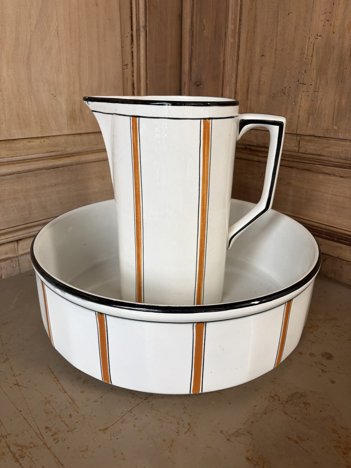 Pichet et bassine vintage liseré orange Art déco - L'Heureux Nouveau