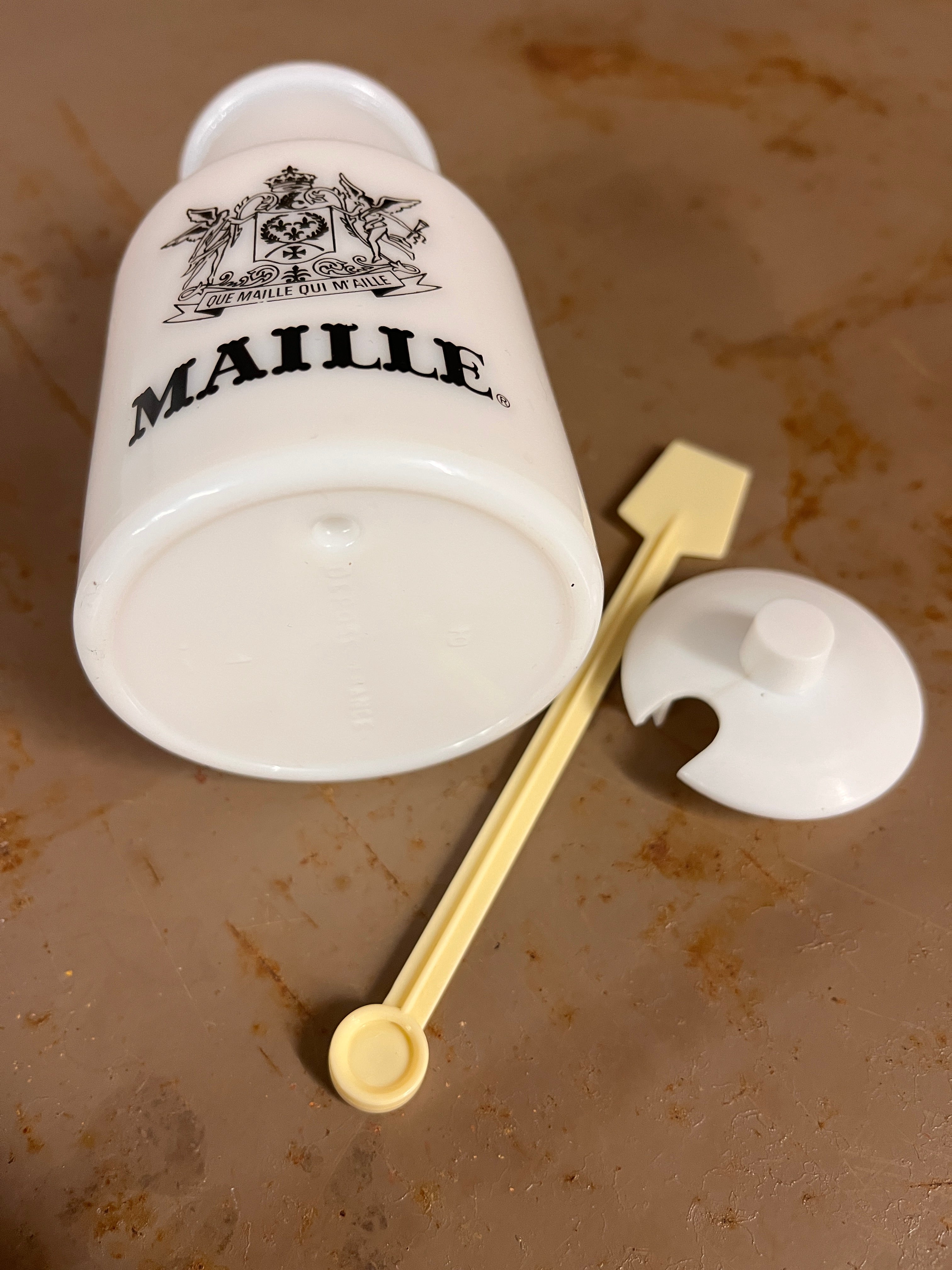 Moutardier Ancien Maille Complet avec sa Cuillère – Opaline Blanche Vintage Années 70