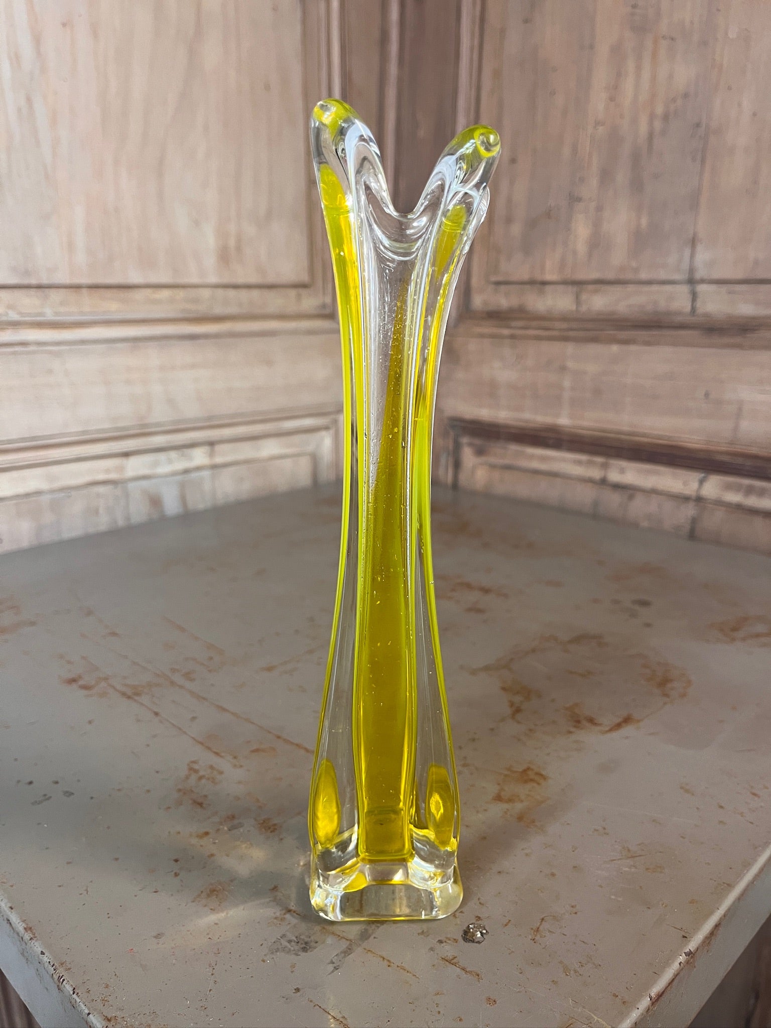 Vase Soliflore Vintage Murano en Verre Sommerso Jaune Solaire – Design Italien