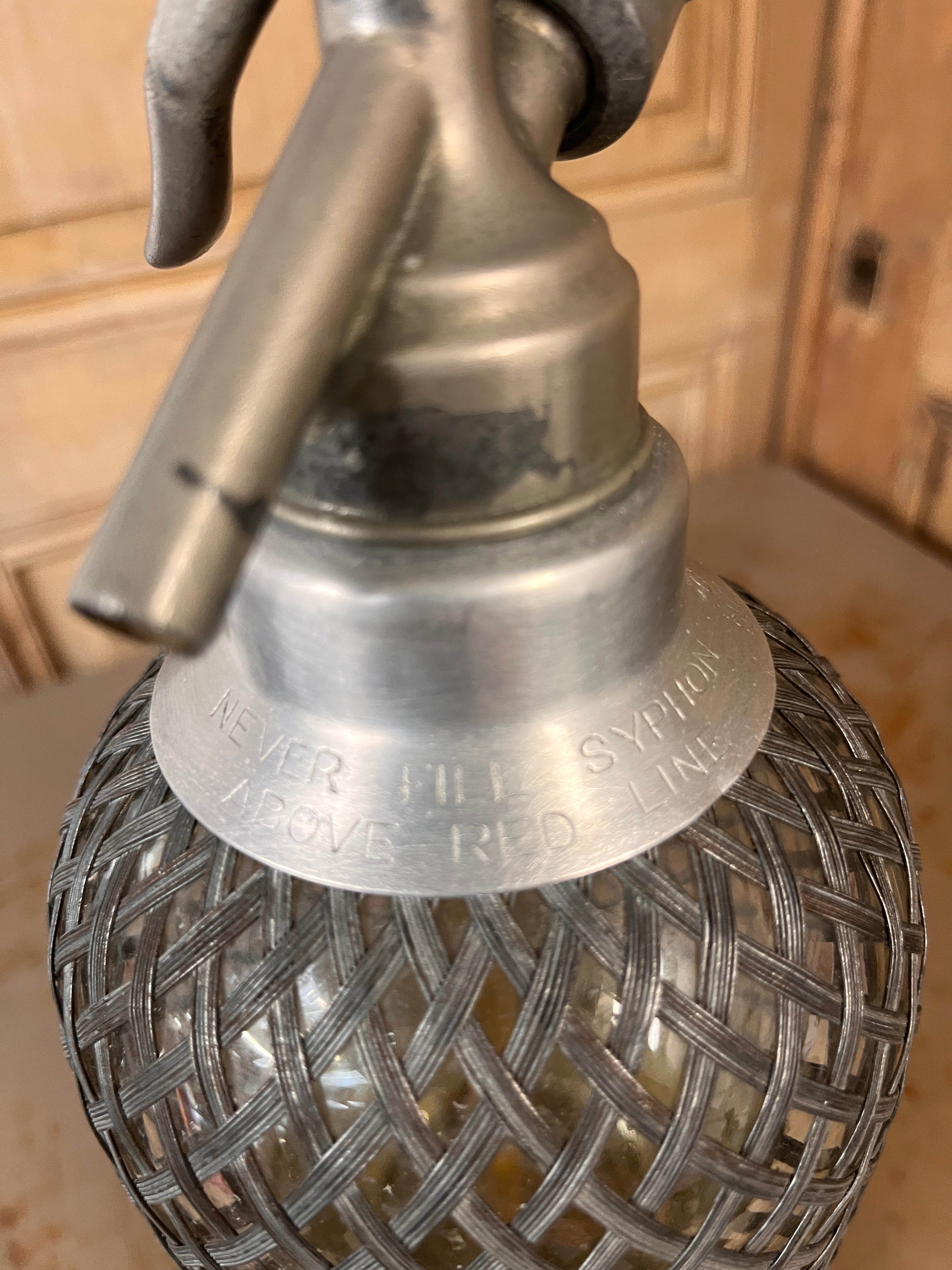 Siphon de Bar Vintage Sparklets London – Carafe Eau de Seltz Verre & Grillage Métallique 50s/60s