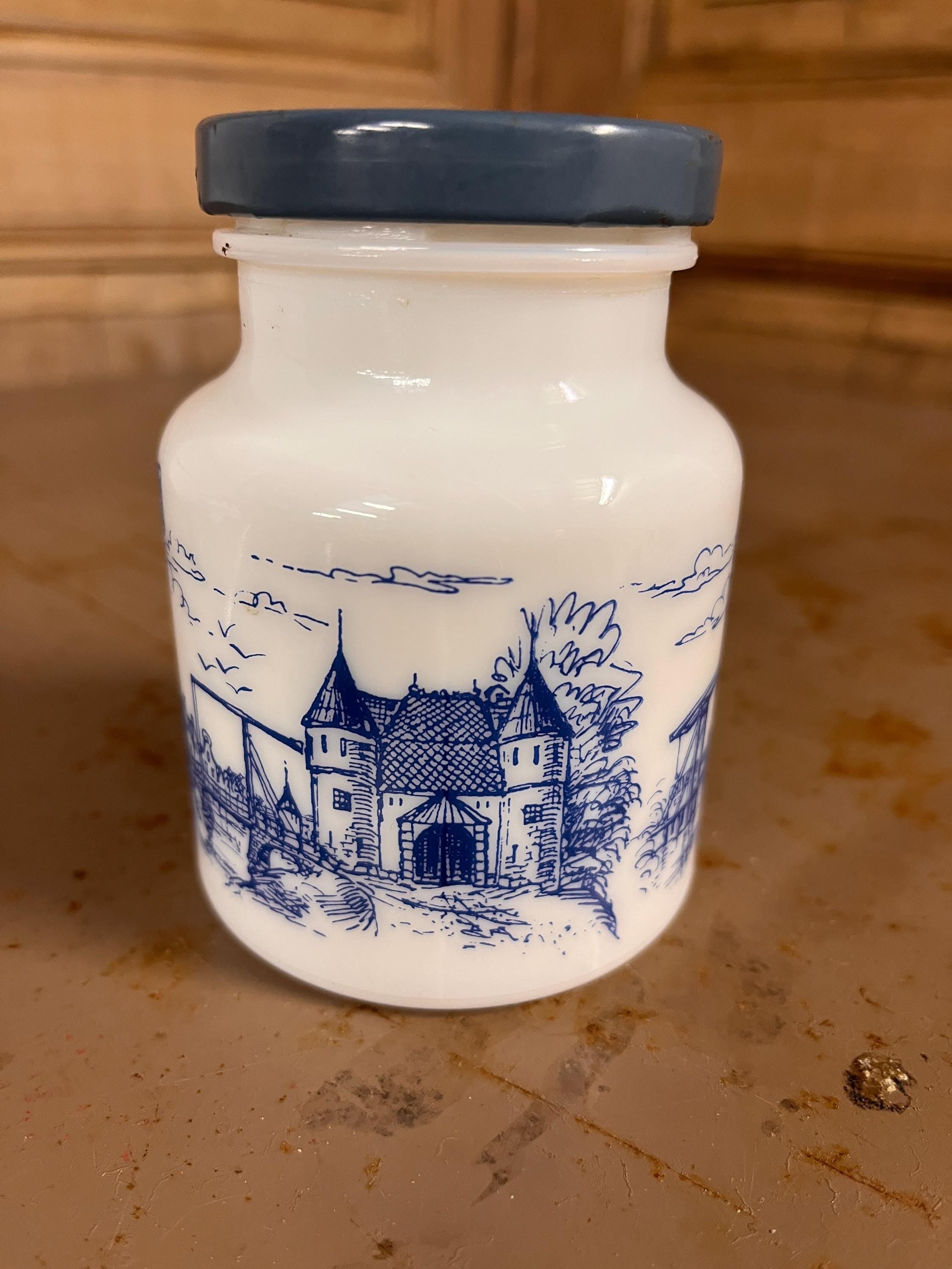 Pot à Moutarde Vintage – Verre Opalin Décor Hollandais Années 70