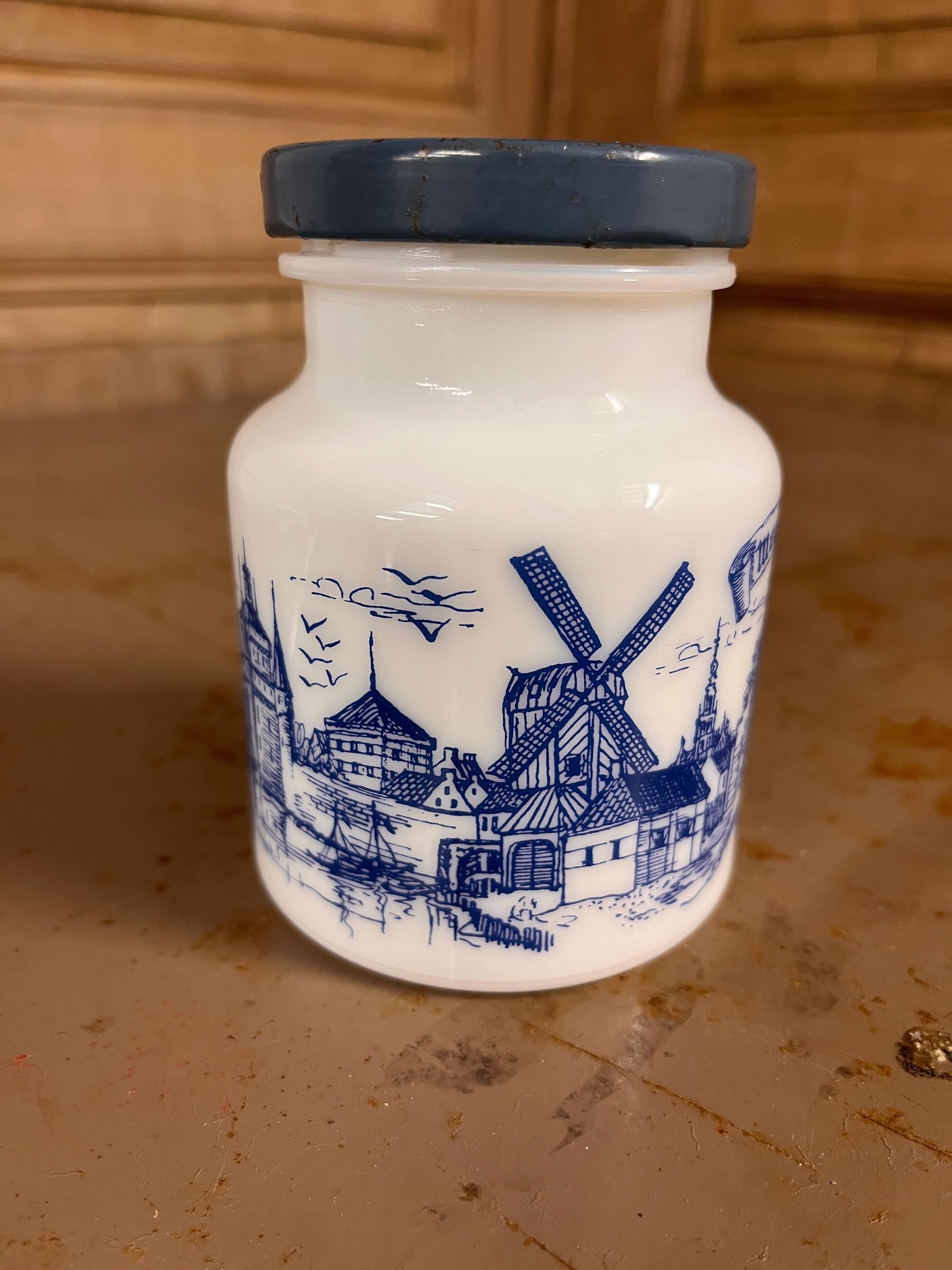Pot à Moutarde Vintage – Verre Opalin Décor Hollandais Années 70