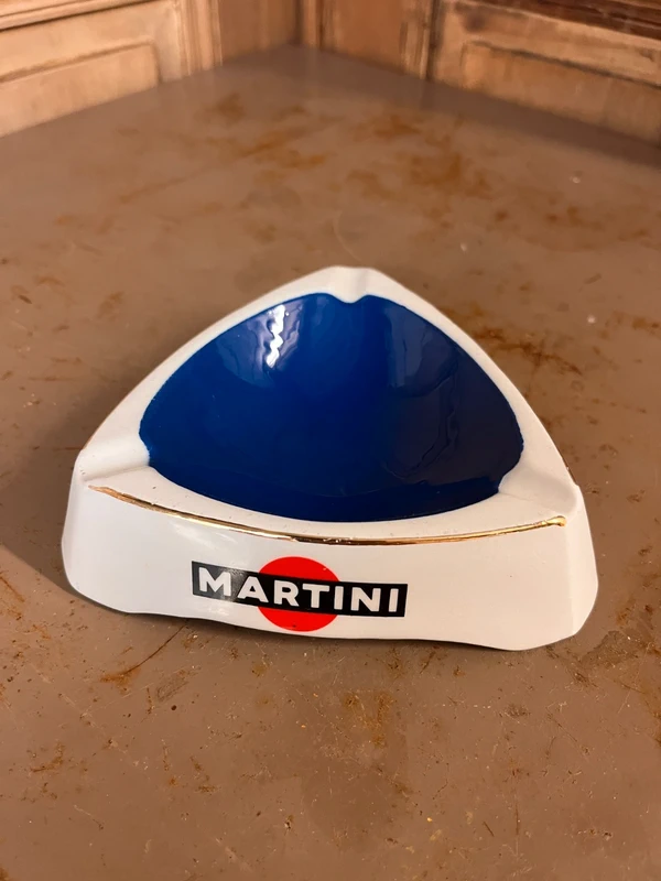 Cendrier vintage Martini céramique blanche vue de face