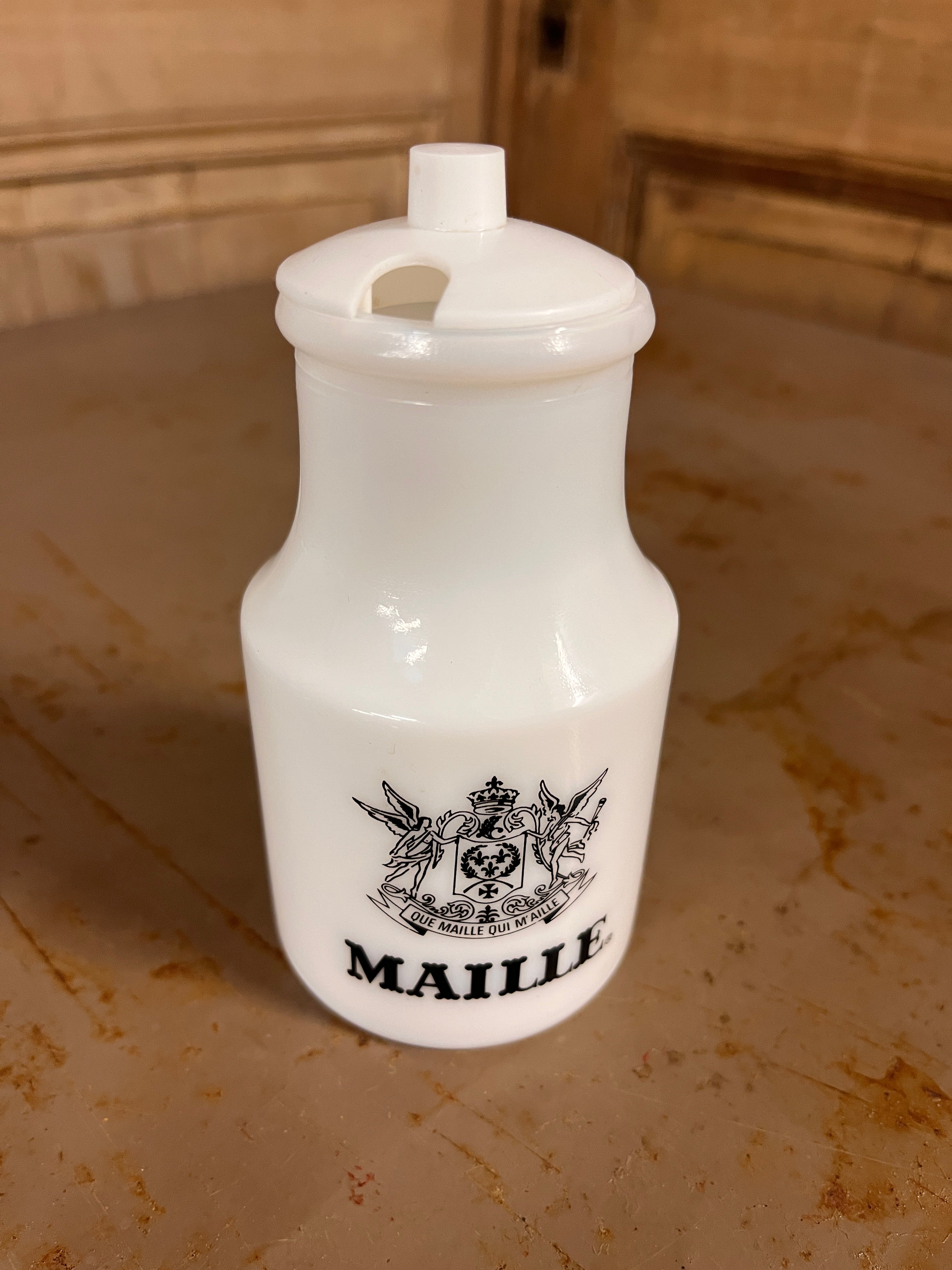 Moutardier Ancien Maille en Opaline Blanche – Cuisine Vintage Années 70