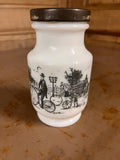 Pot à Épices Opaline Blanche Scène Rétro Vélo – Verre Opalin Vintage Années 60